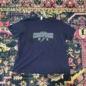 Tampa Bay Lightning 2021 Stanley Cup Champions Blue T-Shirt Womens XL